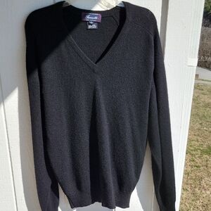 Faconnable Vintage Cashmere Men's Black V-Neck Sweater Scotland
